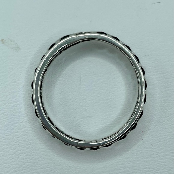 Vintage Criss Cross/Mesh Pattern Sterling Silver 925 Ring Band - Picture 4 of 10